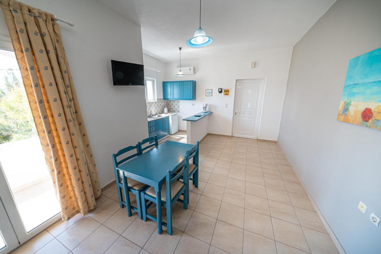 Cretan Life Holidays Hotel Chorafakia Стая снимка